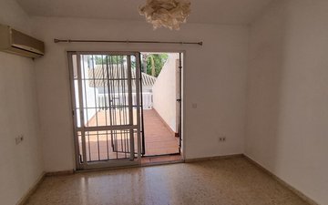 Property slide 17