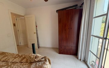 Property slide 24