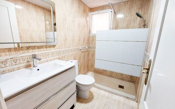 Property slide 22