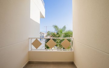 Property slide 21