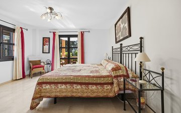 Property slide 18