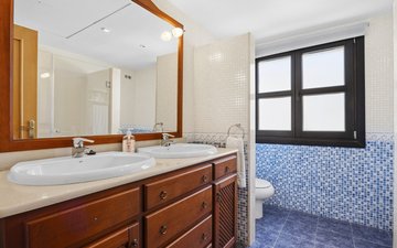 Property slide 19