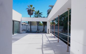 Property slide 21