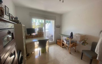 Property slide 19