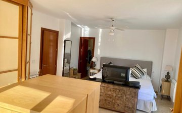 Property slide 22