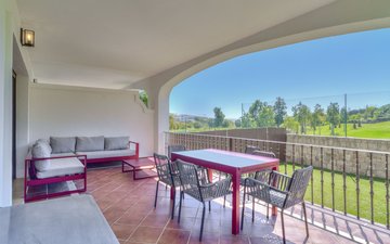 Property slide 32