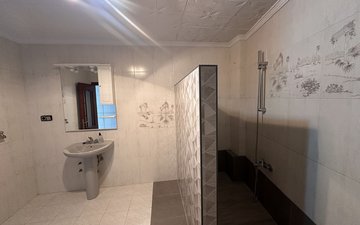 Property slide 25