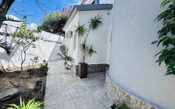 Property slide 24