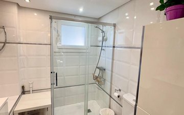 Property slide 18