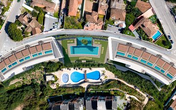 Property slide 16