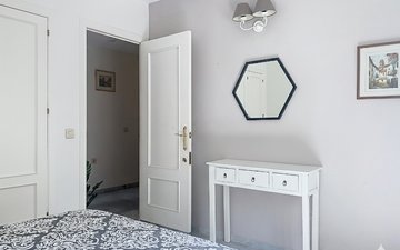 Property slide 40