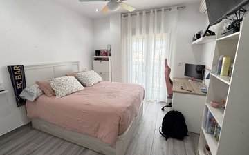 Property slide 10