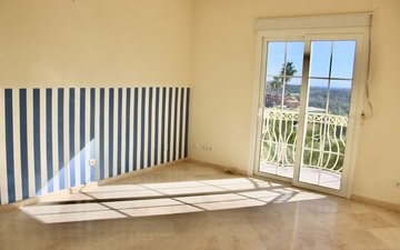 Property slide 18