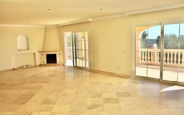 Property slide 20