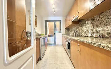 Property slide 22