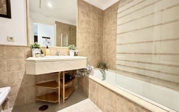 Property slide 25