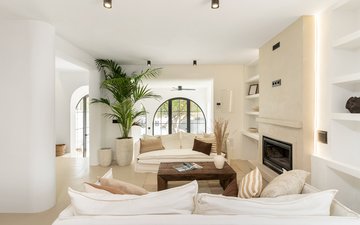 Property slide 21