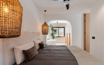 Property slide 31