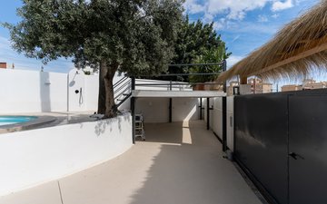 Property slide 58