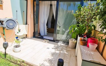Property slide 20