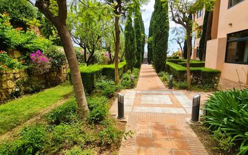 Property slide 22