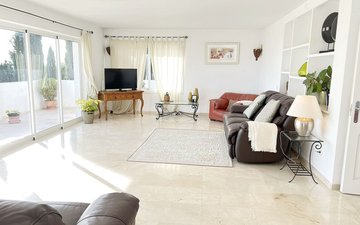 Property slide 14