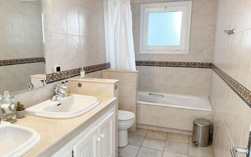 Property slide 31