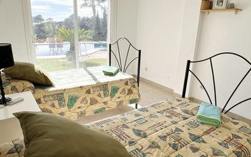 Property slide 33