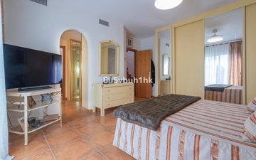 Property slide 16