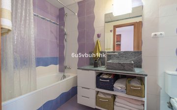 Property slide 44