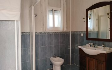 Property slide 22