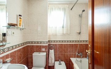 Property slide 17