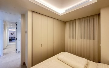 Property slide 22