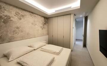 Property slide 23