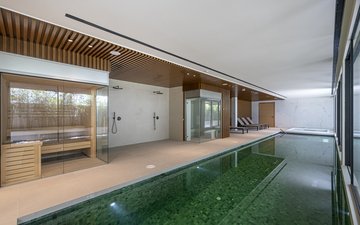 Property slide 38