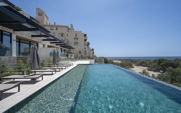 Property slide 39