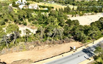 Property slide 10