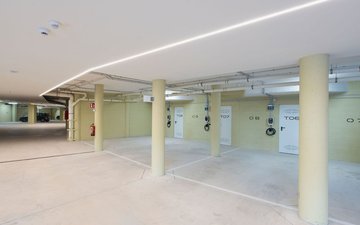 Property slide 31