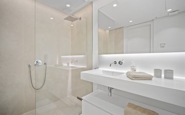Property slide 19