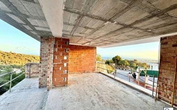 Property slide 40