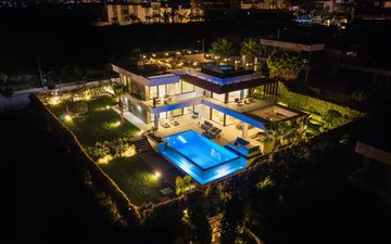 Property slide 29