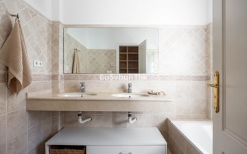 Property slide 22