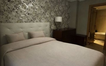 Property slide 10