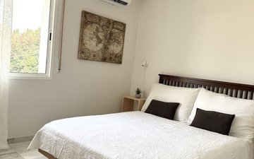 Property slide 23