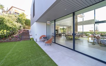 Property slide 17