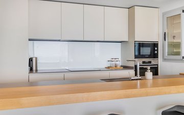 Property slide 18