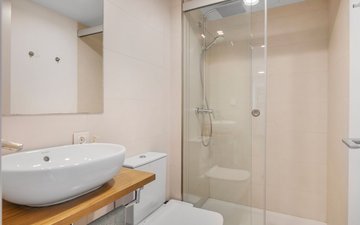 Property slide 28