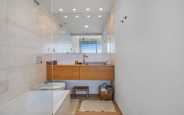 Property slide 30
