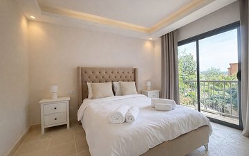Property slide 14