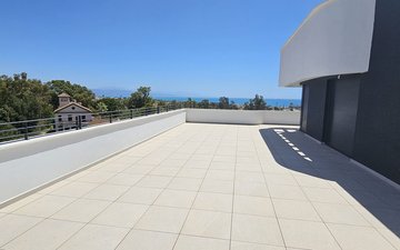 Property slide 25